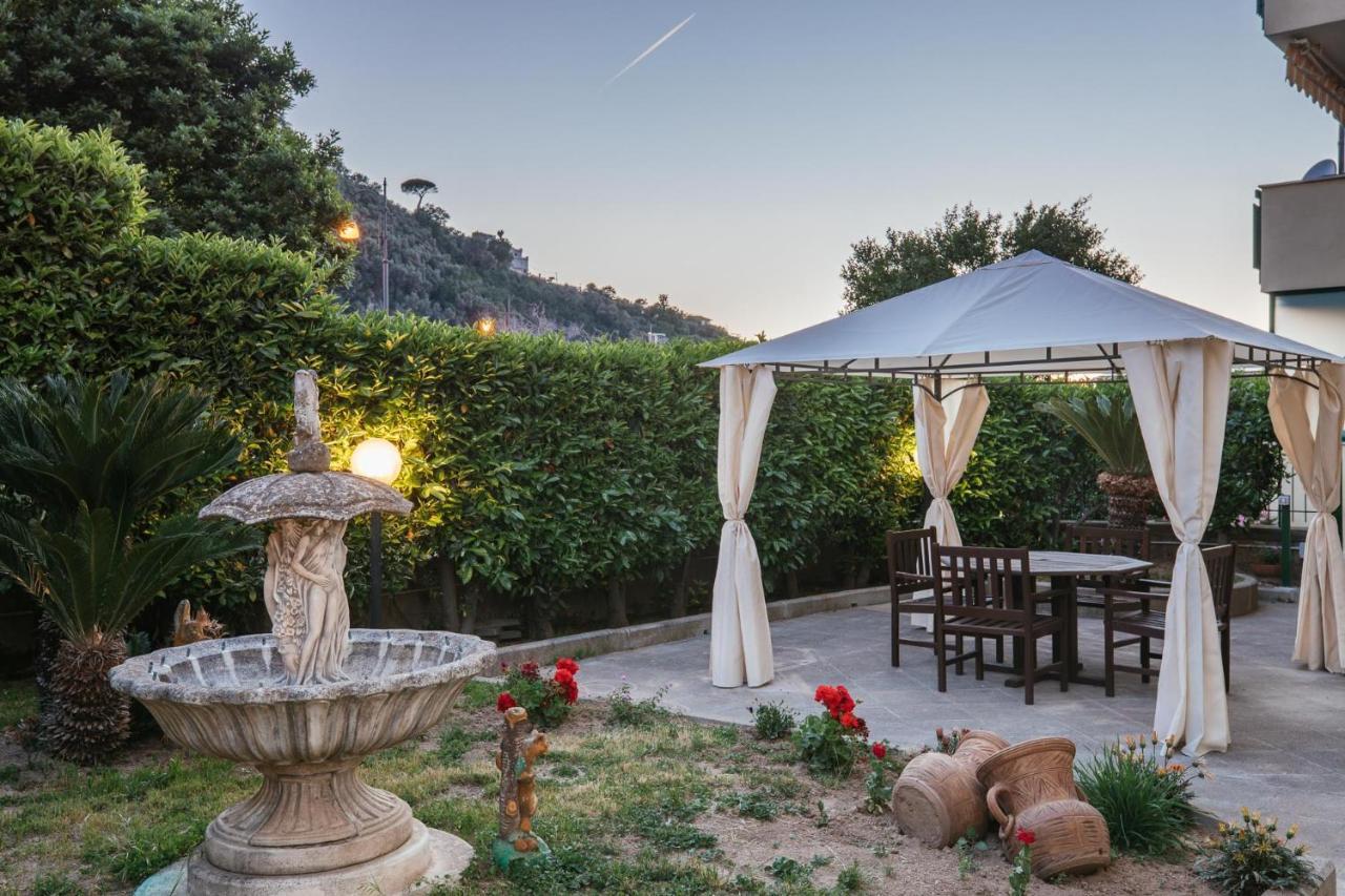 Emily'S Home Sorrento Exterior photo